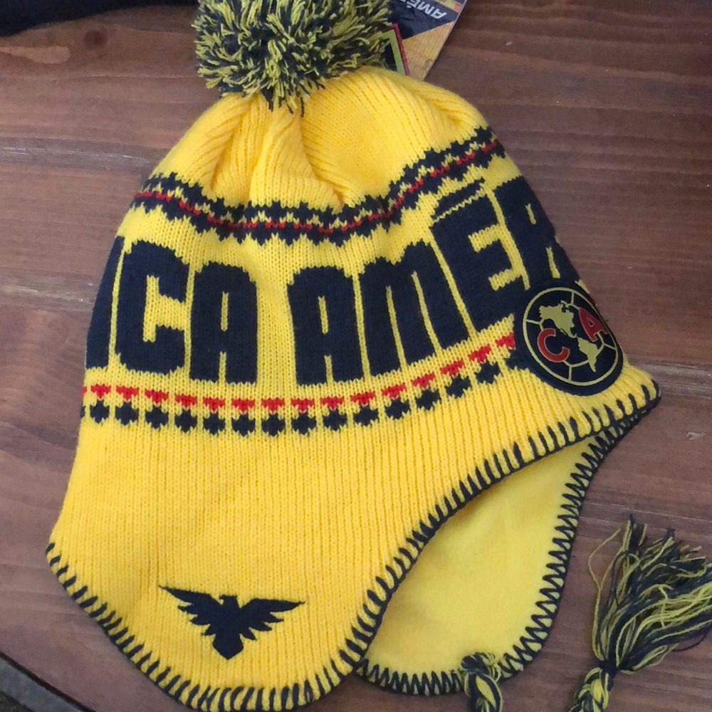 Club America beanie, Official